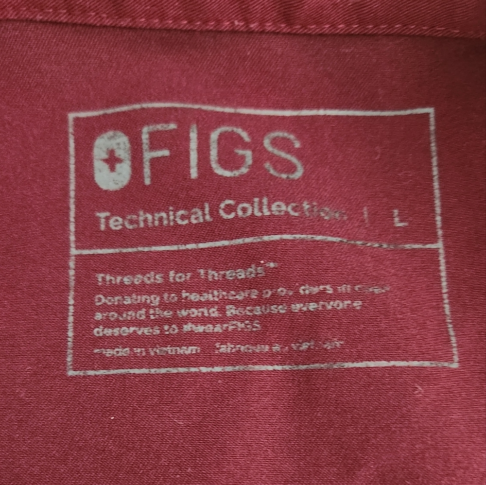 FIGS burgundy red rafeala scrub top (lrg) & zamora joggers (2XL) Matching Set! - Picture 8 of 11